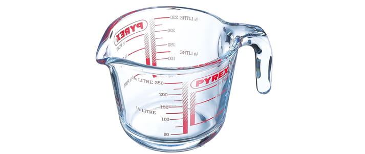 pyrex measuring jug