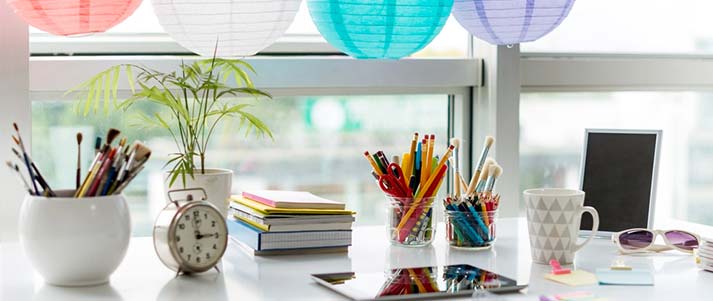 desk colourful plant tidy pens pen pot organised