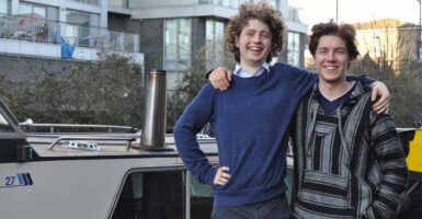 students living on houseboat london