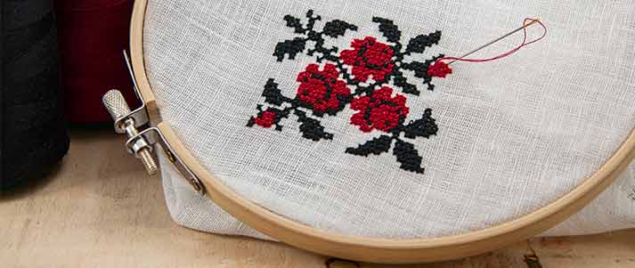 Cross stitch flowers