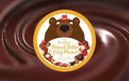 M&S peanut butter & jelly munch