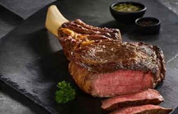 tomahawk steak